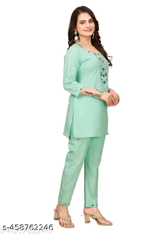 Zanies Off White Color Solid Tunic and Pant Set